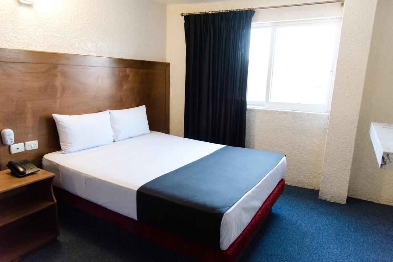 Hotel Central Irapuato - Hotel En إيرابواتو المظهر الخارجي الصورة