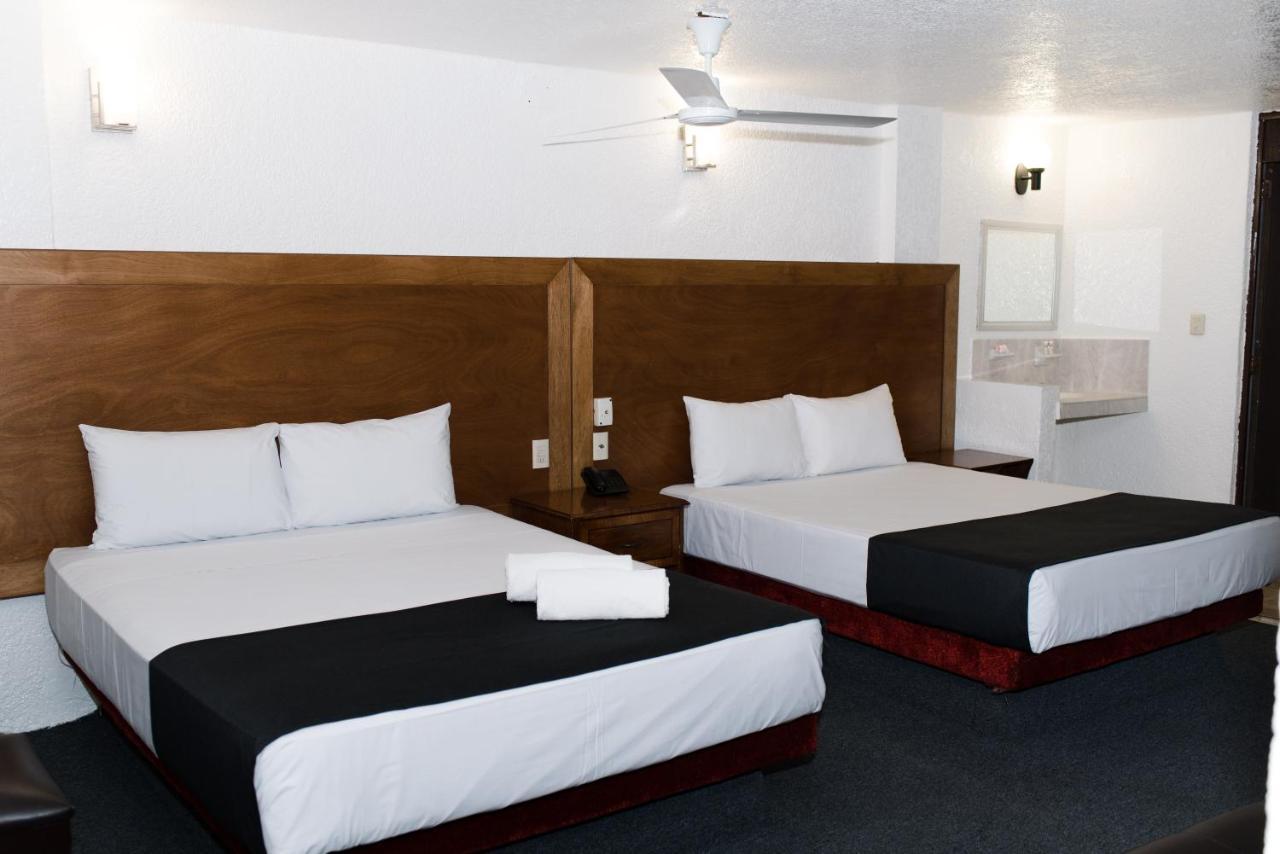 Hotel Central Irapuato - Hotel En إيرابواتو المظهر الخارجي الصورة